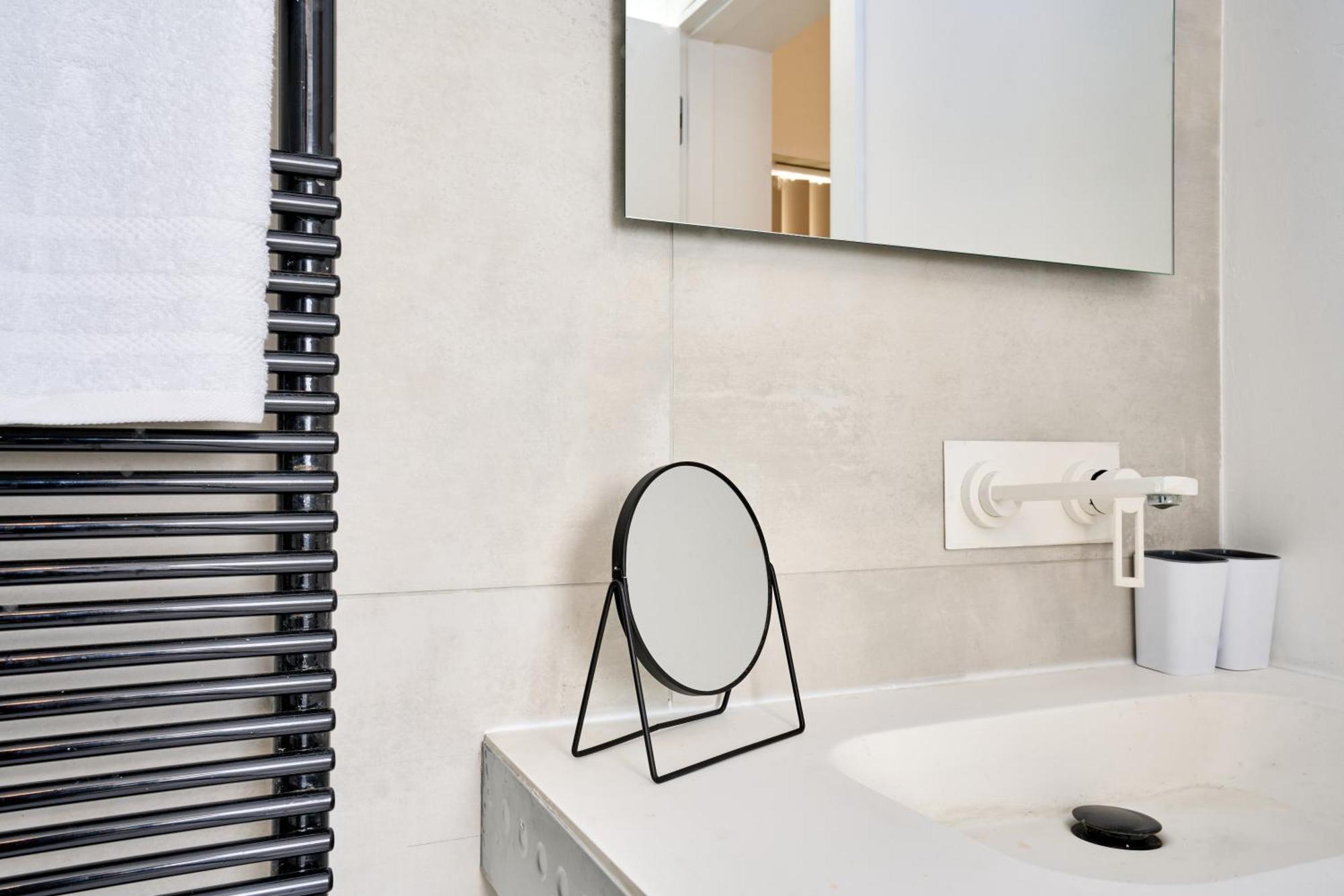 Stylish Apartment In Tigne Point Слима Экстерьер фото